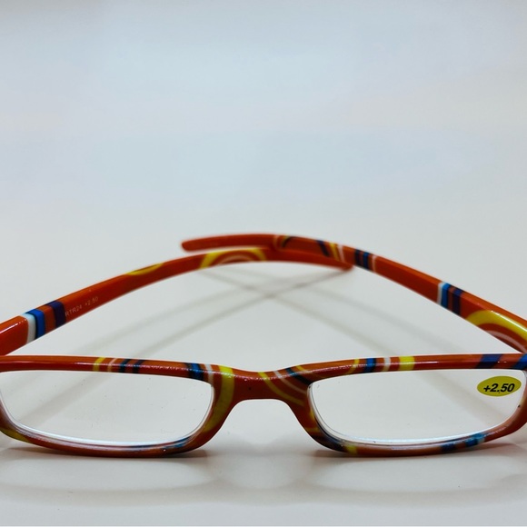 BRAND NEW GEOMETRIC NARROW READERS. ORANGE DESIGN WITH MATCHING CASE - Picture 7 of 8